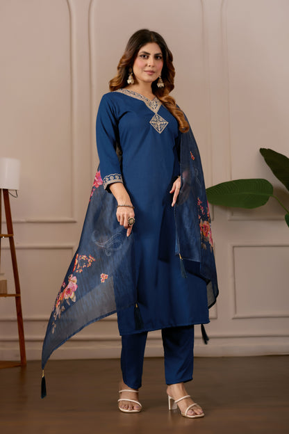 Women Embroidered Regular Pure Cotton Kurti with Pyjamas With Dupatta